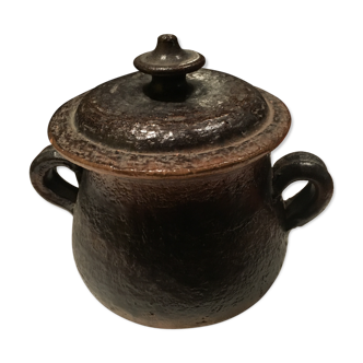 Pot made by "Jean Marais"