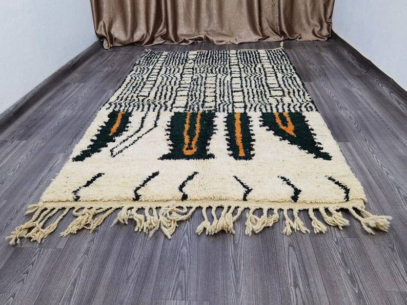 Handwoven Berber rug, 140 x 260 cm