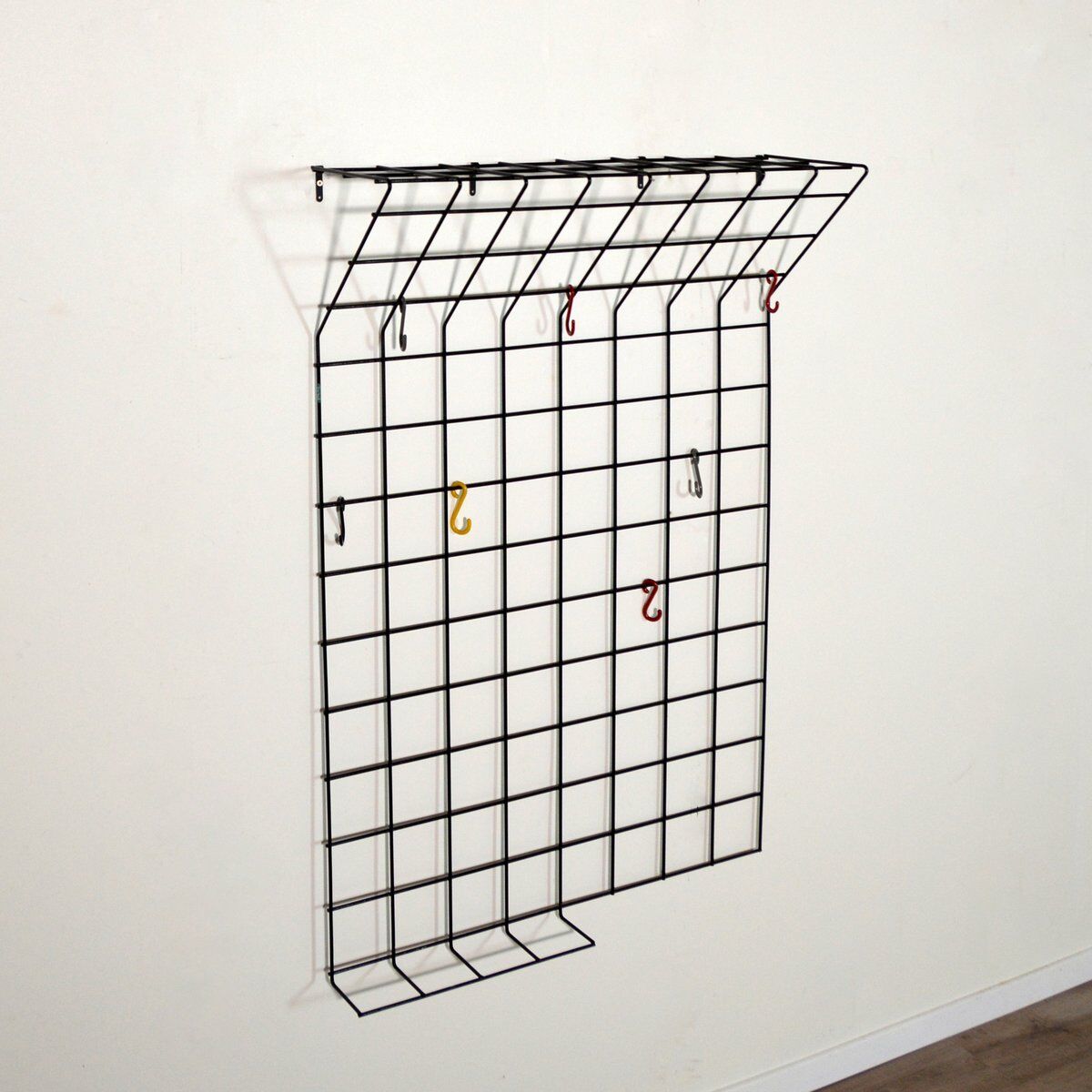 Wire coat rack by Karl Fichtel for Drahtwerke Erlau 1950s