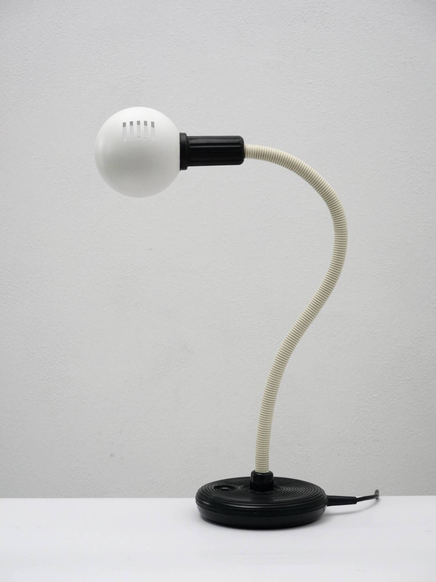 Flexible lamp Heibi Table Design Isao Hosoe for Valenti Italy 1970