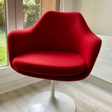 Fauteuil Tulip pivotant par Eero Saarinen