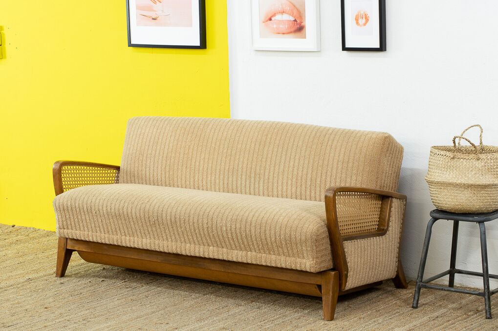 Scandinavian sofa – 172 cm