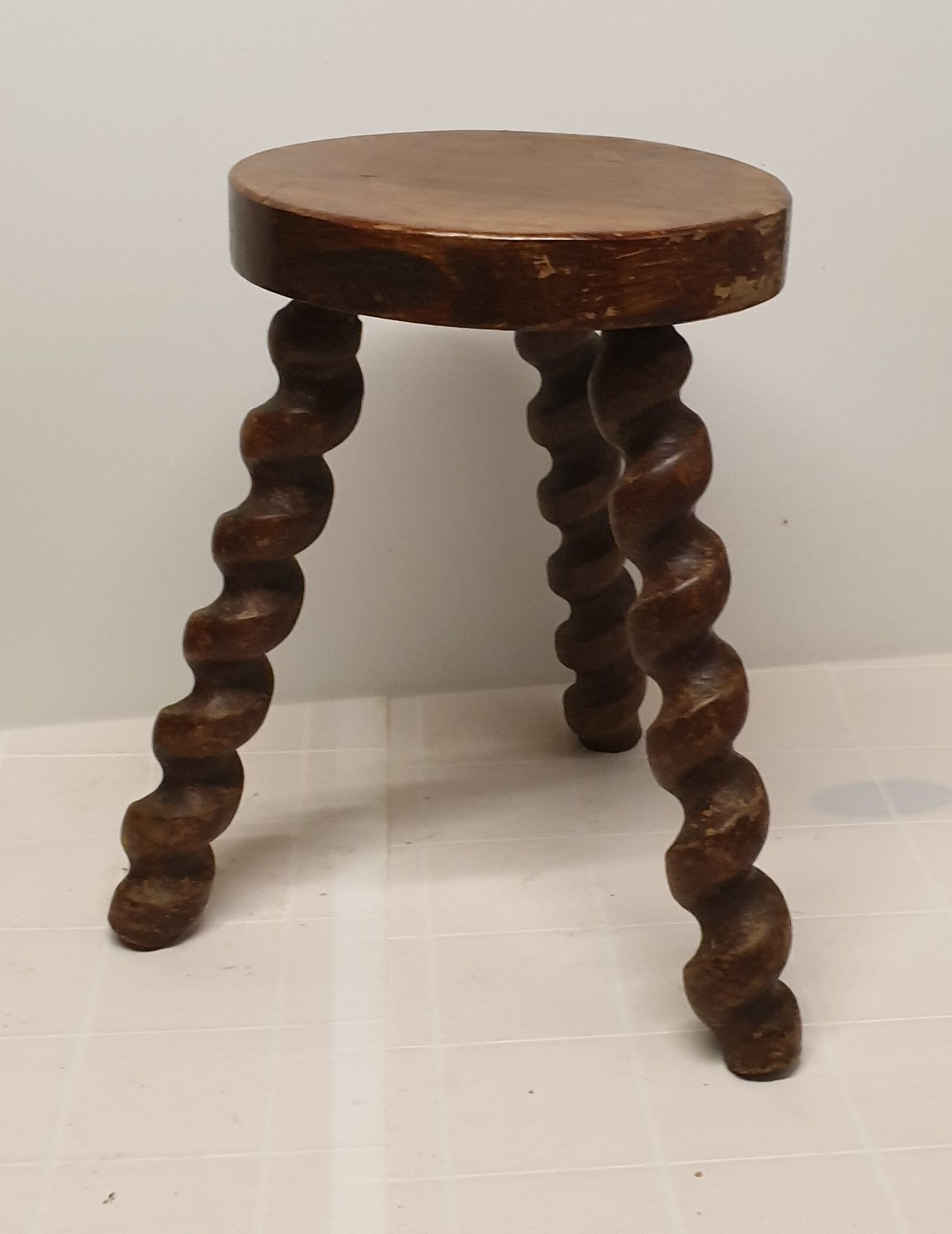 Vintage tripod stool in solid wood