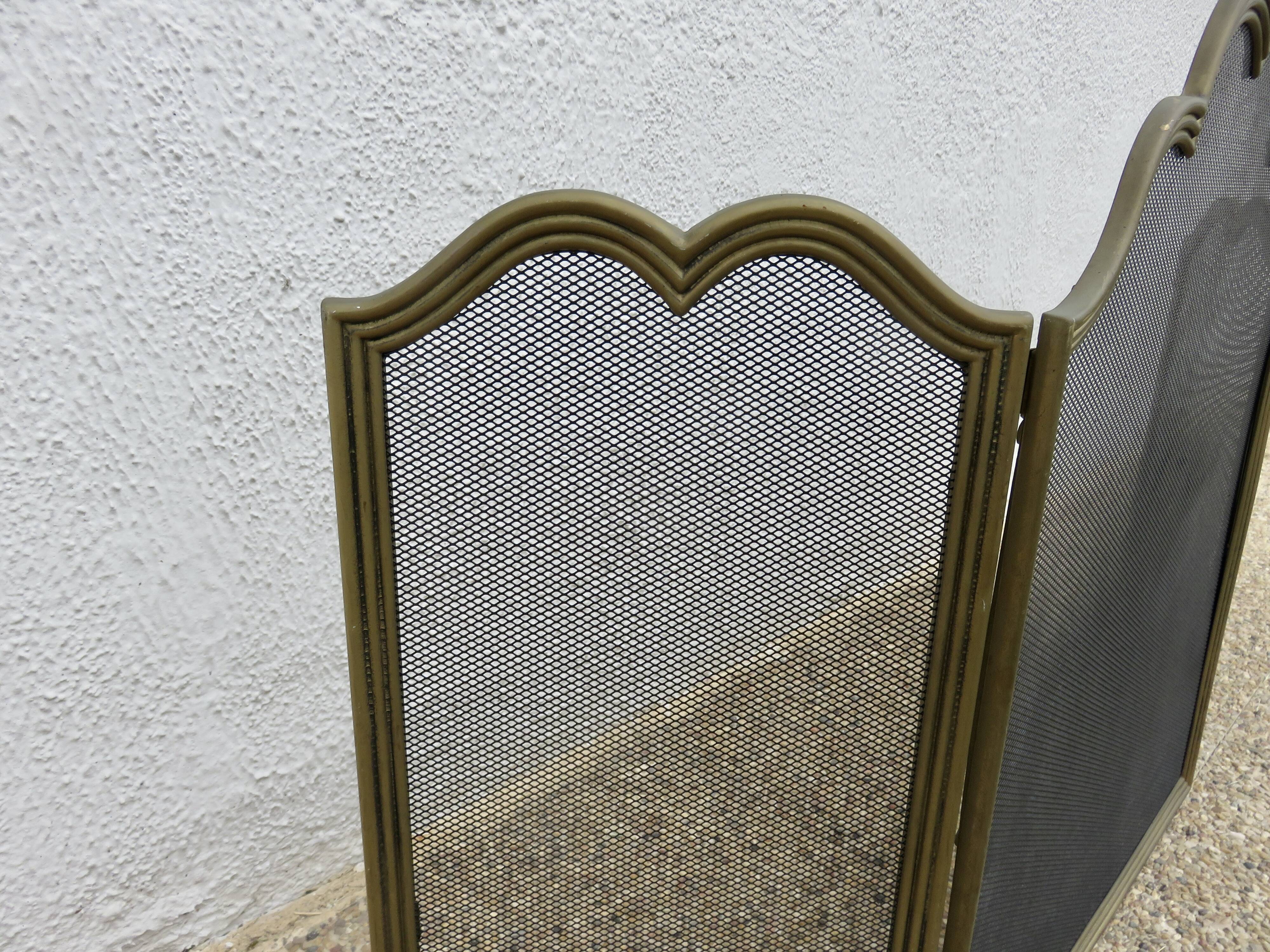 Fire screen, spark guard for fireplace "made in Italy" 3 panels in brass 70