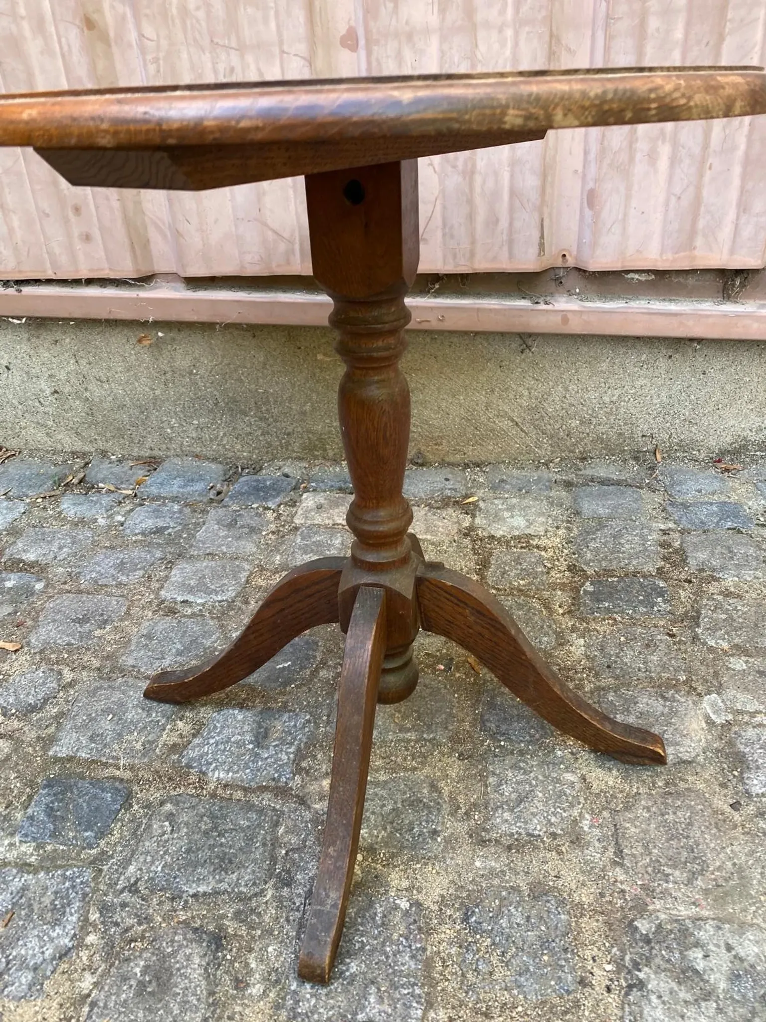 Round Solid Oak Side Table — Vintage Baluster Leg (Bistro Style) 1950
