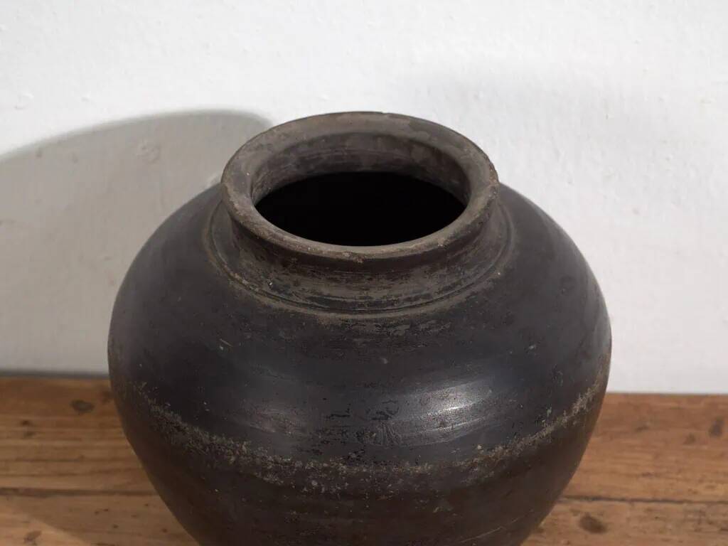 Ancient oriental vase (c.1900) #9