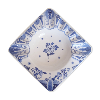 Delft porcelain pocket-empty ashtray