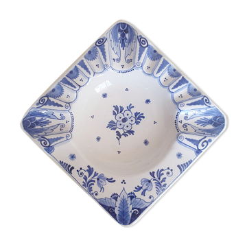 Delft porcelain pocket-empty ashtray