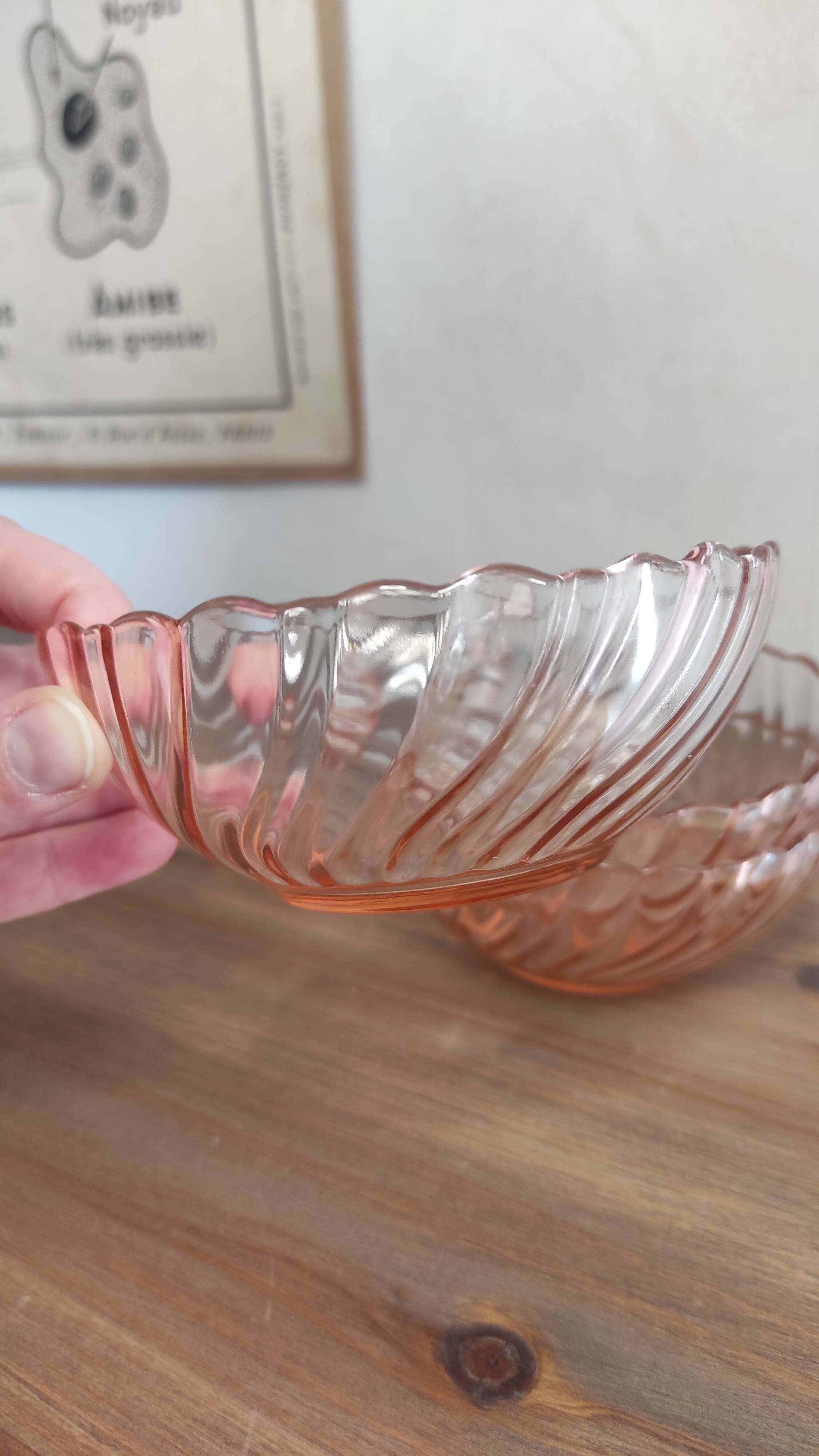 Set of 3 vintage Rosaline bowls in translucent pink glass