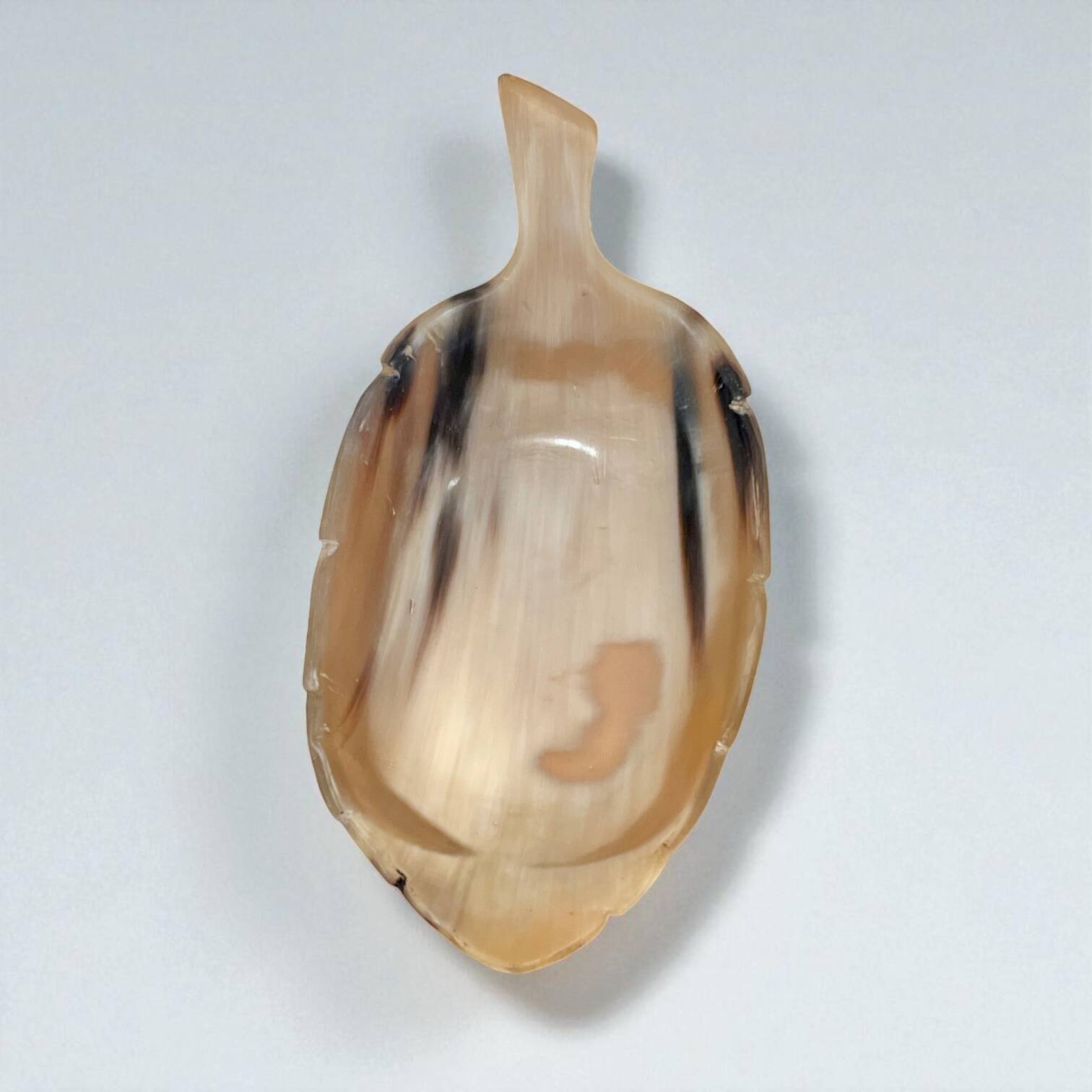 Vintage 1970s natural horn leaf tray - leaf bowl