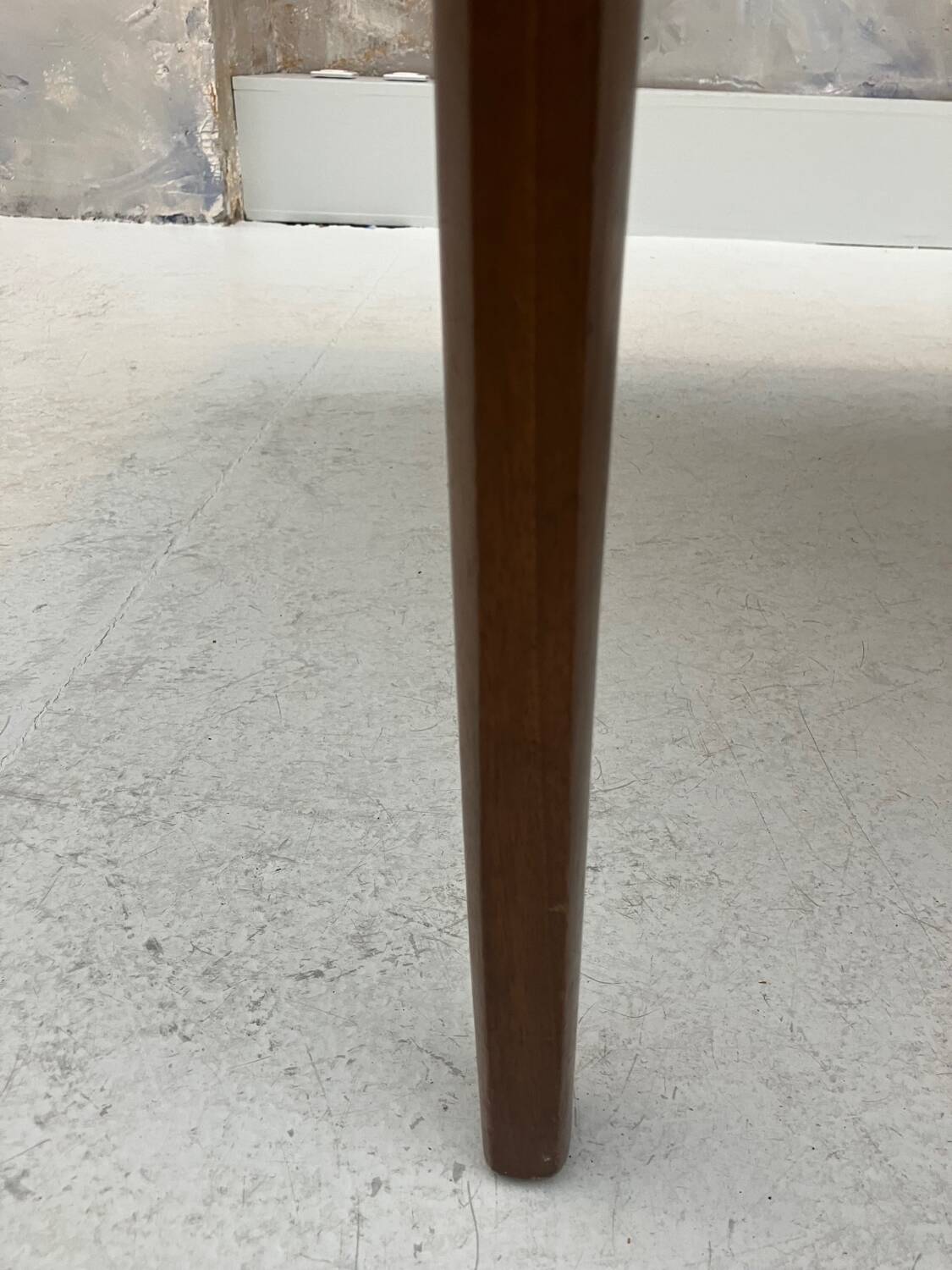 Table scandinave extensible vintage en teck