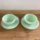 Paire de tasses verre opaline vert mint