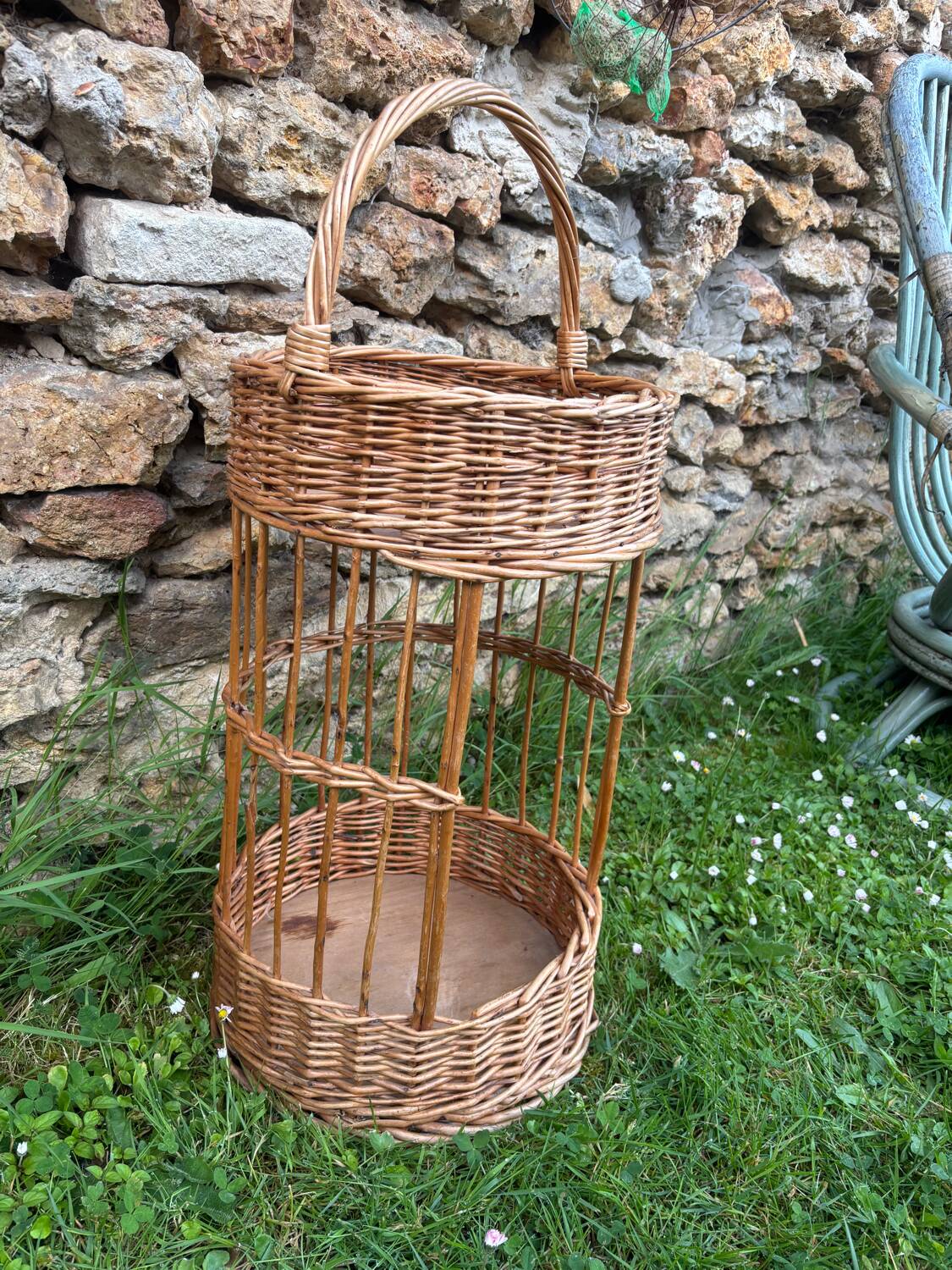 Vintage wicker aperitif basket