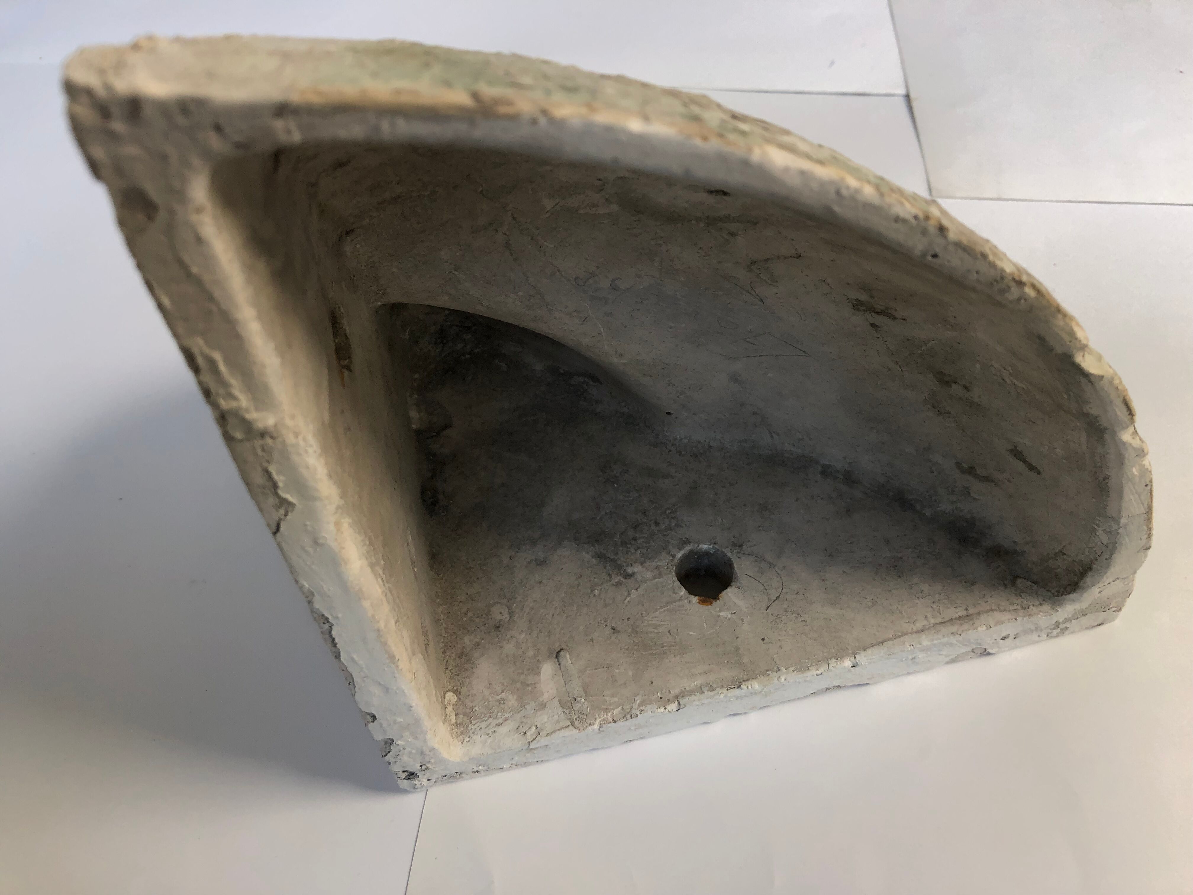 Art deco plaster wall lamp