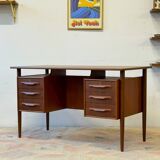 Bureau en teck autoportant, Danemark années 1960/1970, style vintage, design moderne du milieu du XXe siècle