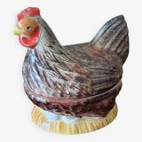 Plat à terrine, zoomorphe poule sur nid, M. Caugant, Portugal