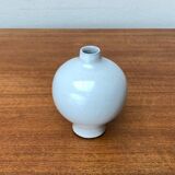 Mid-century German studio pottery vase by BKW Böttger Keramik Wandsbek, 1960s.