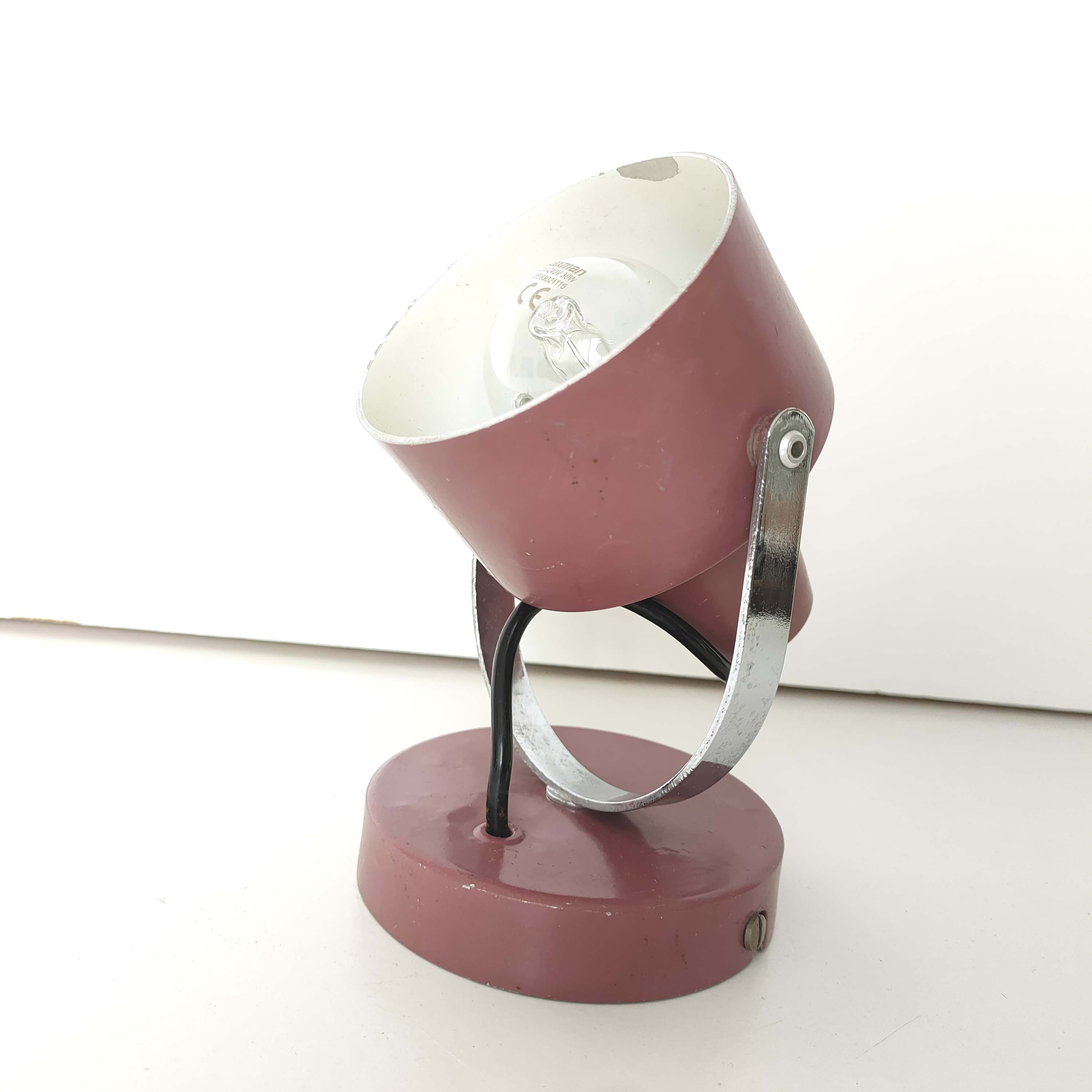 Adjustable spot lamp 70s