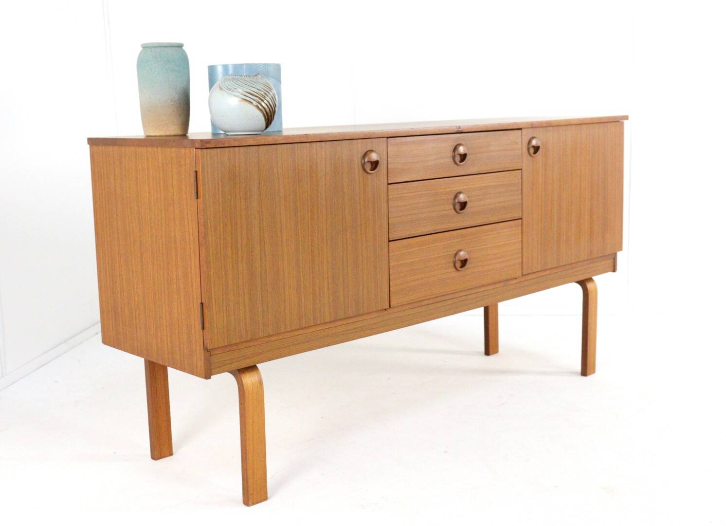 Schreiber “Manchester” sideboard | 149.5cm