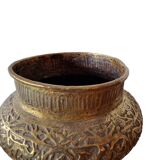 Vase hébreu en laiton décoré à la main vers 1900