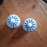 Lot of two porcelain pots