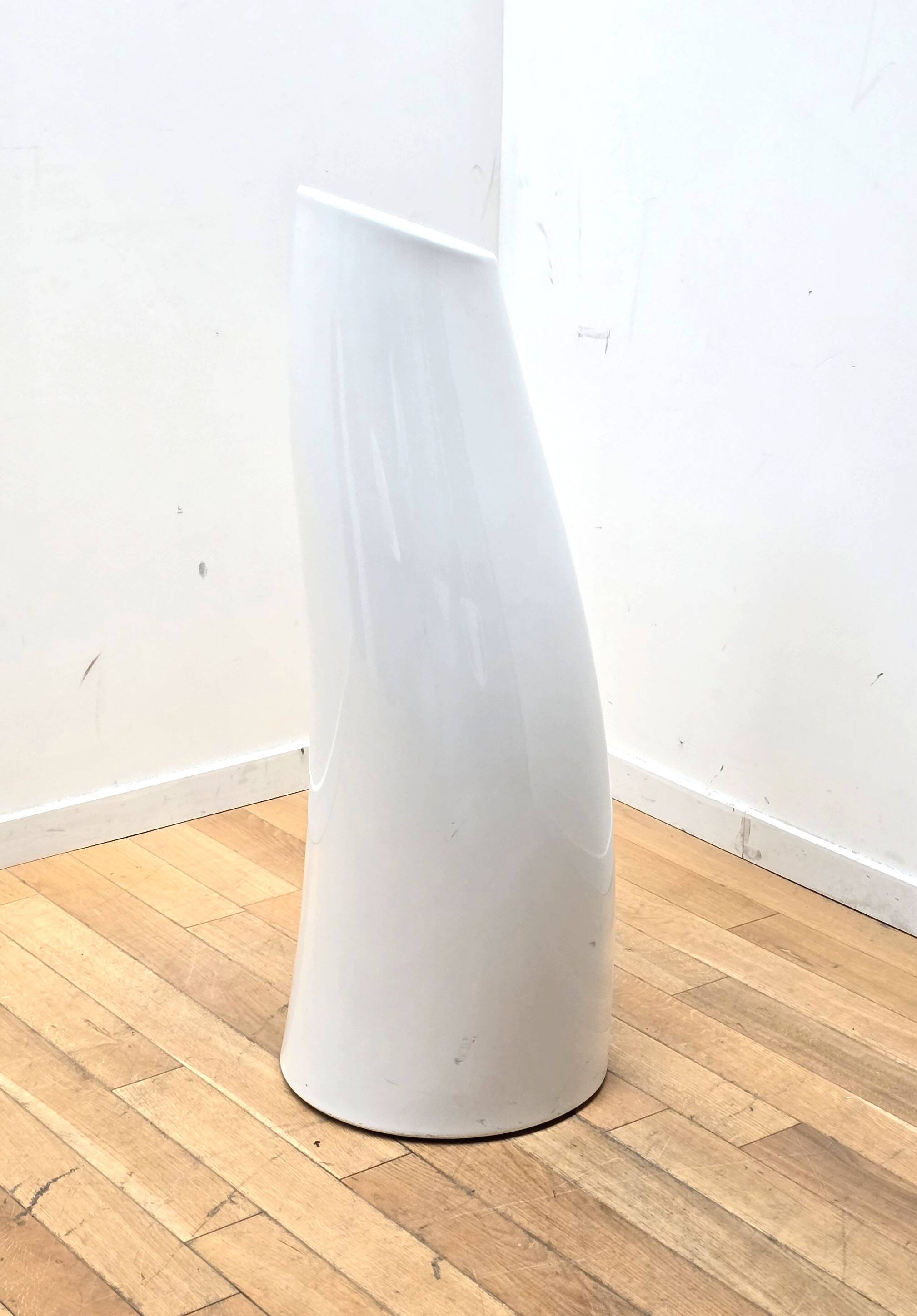 Suite of 8 Madame vases, Alessandro Busana