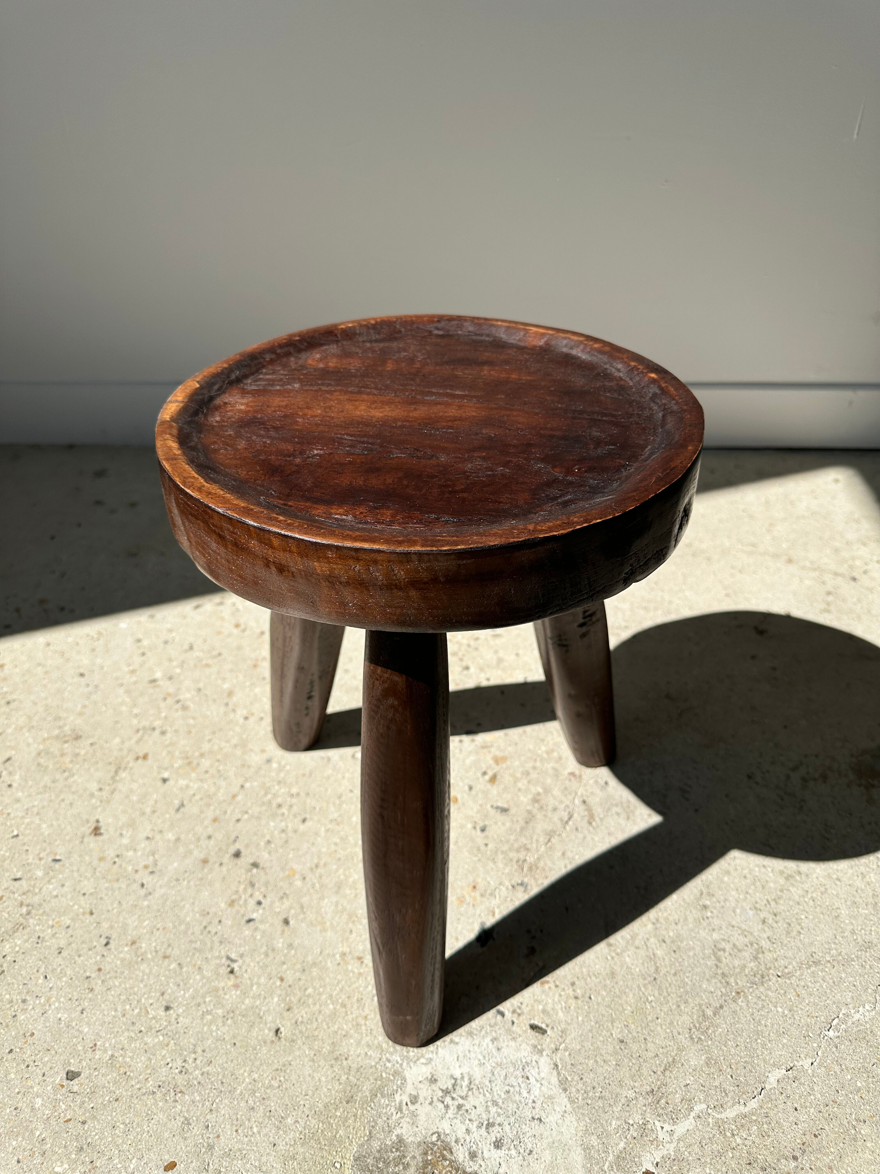 Brown solid wood stool hollow circular seat h:35cm d:30cm