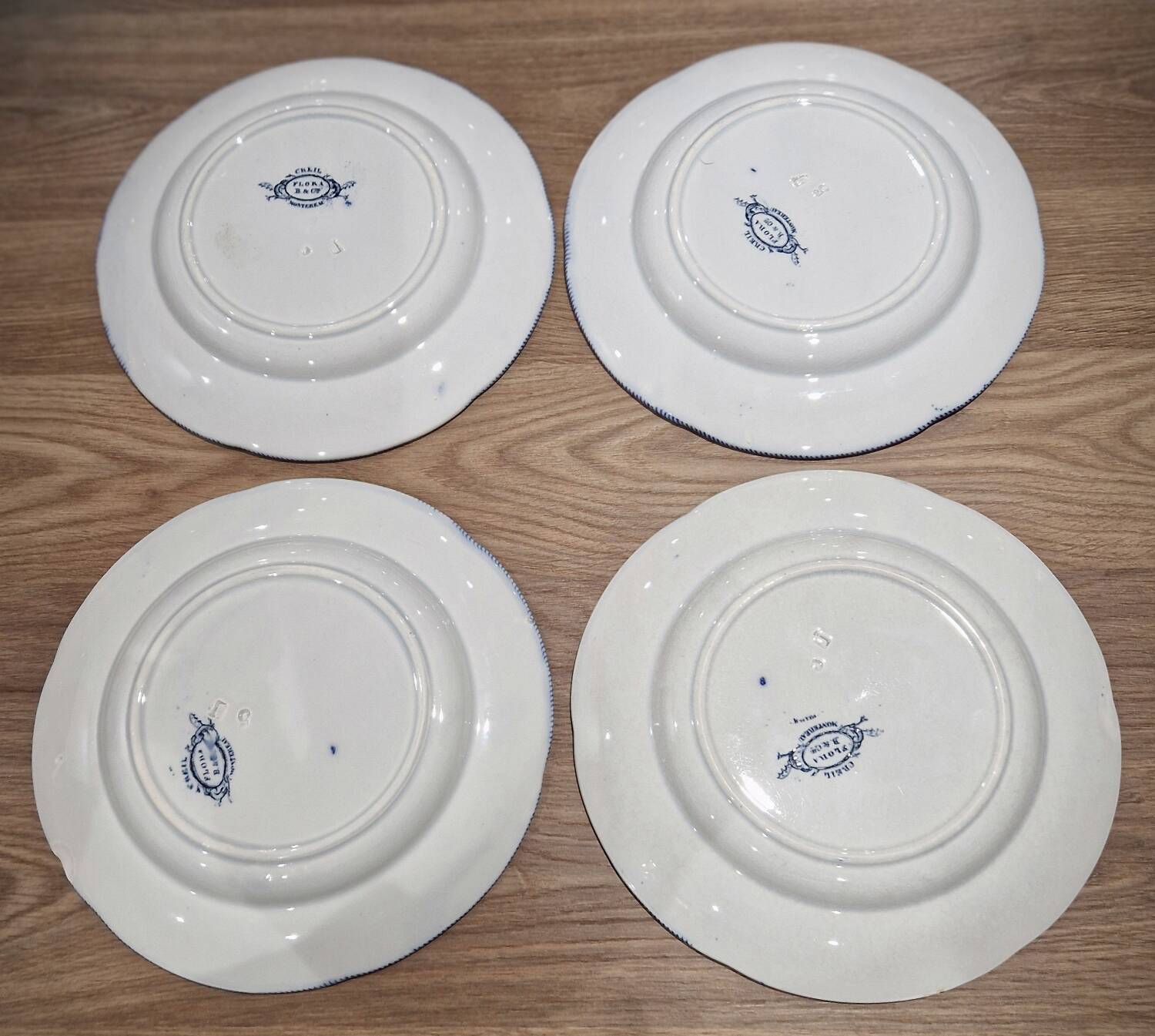 Lot of 4 flat plates Creil Montereau model Flora