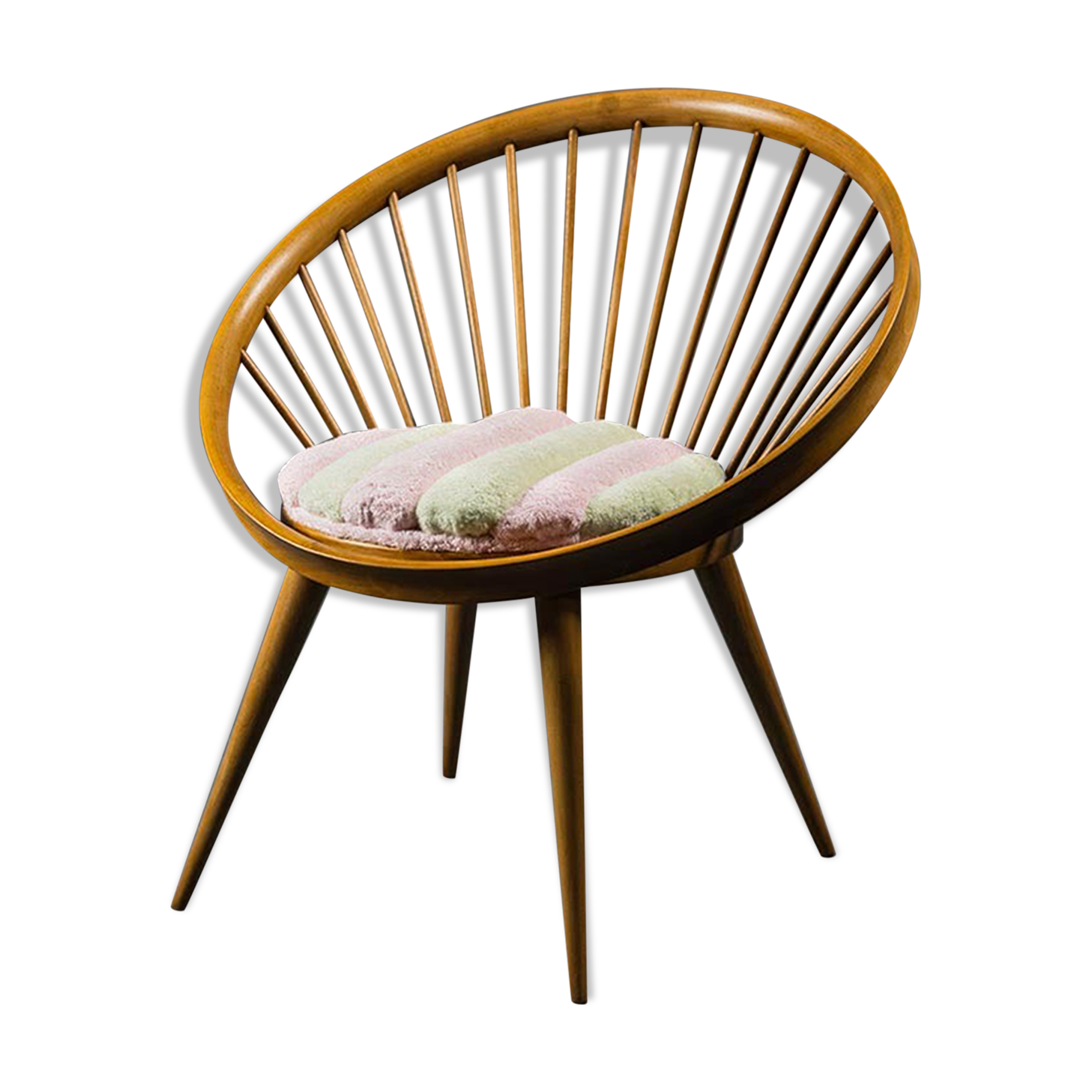 circular armchair in 60s vintage modern sponge