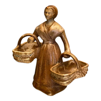 Double saleron salt shaker with a feminine ceramic subject from Denbac