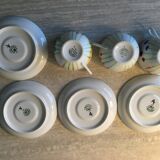 3 Tasses en porcelaine Pillivuyt France peintes mains