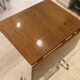 Table en formica marron pliante