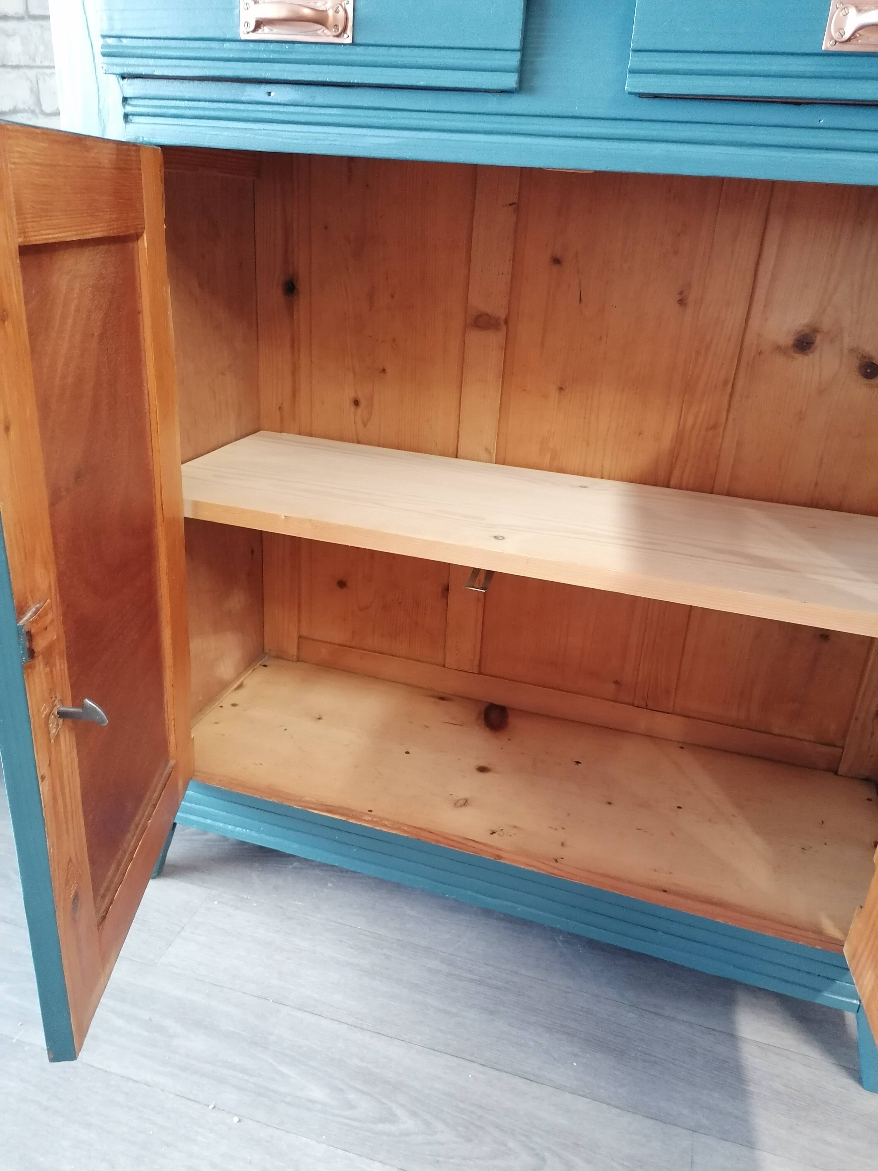 “Estelle” sideboard