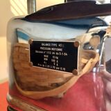 Grocer's scale tested