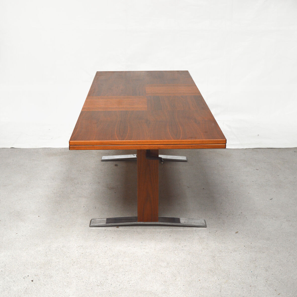 Flexible modernist coffee table, 1960