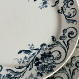 Set of 5 vintage earthenware flat plates