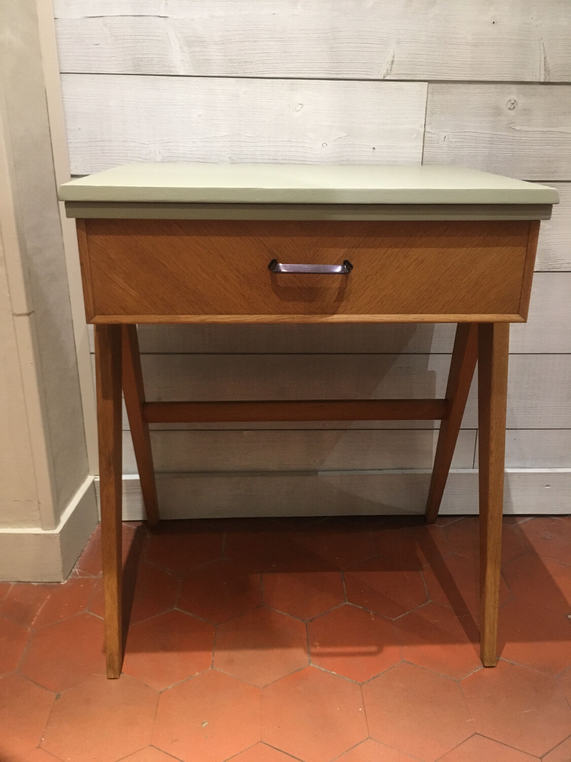 Vintage desk feet compass