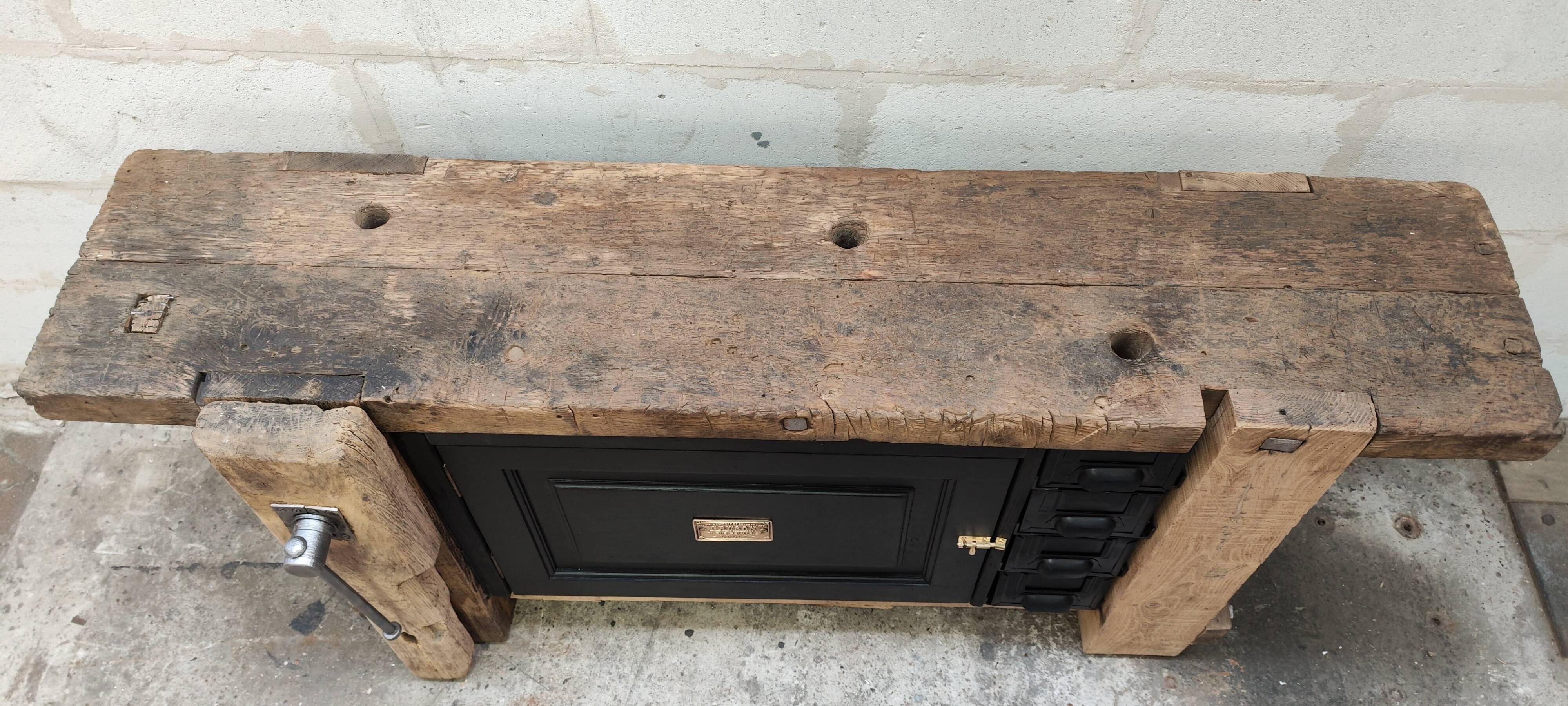 Lille workshop workbench, one door and four drawers
