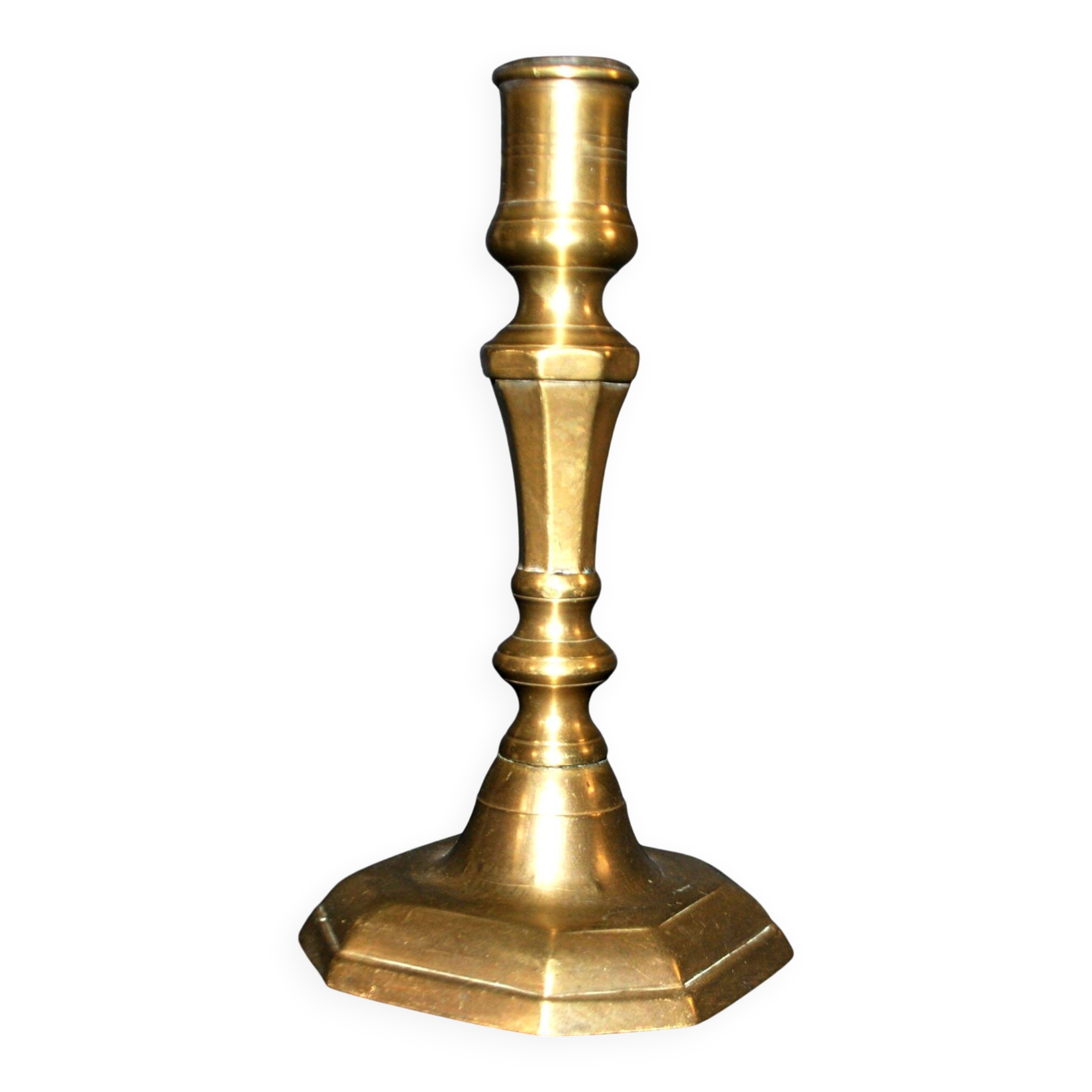 Antique octagonal candlestick in Regency bronze from the 19th century.