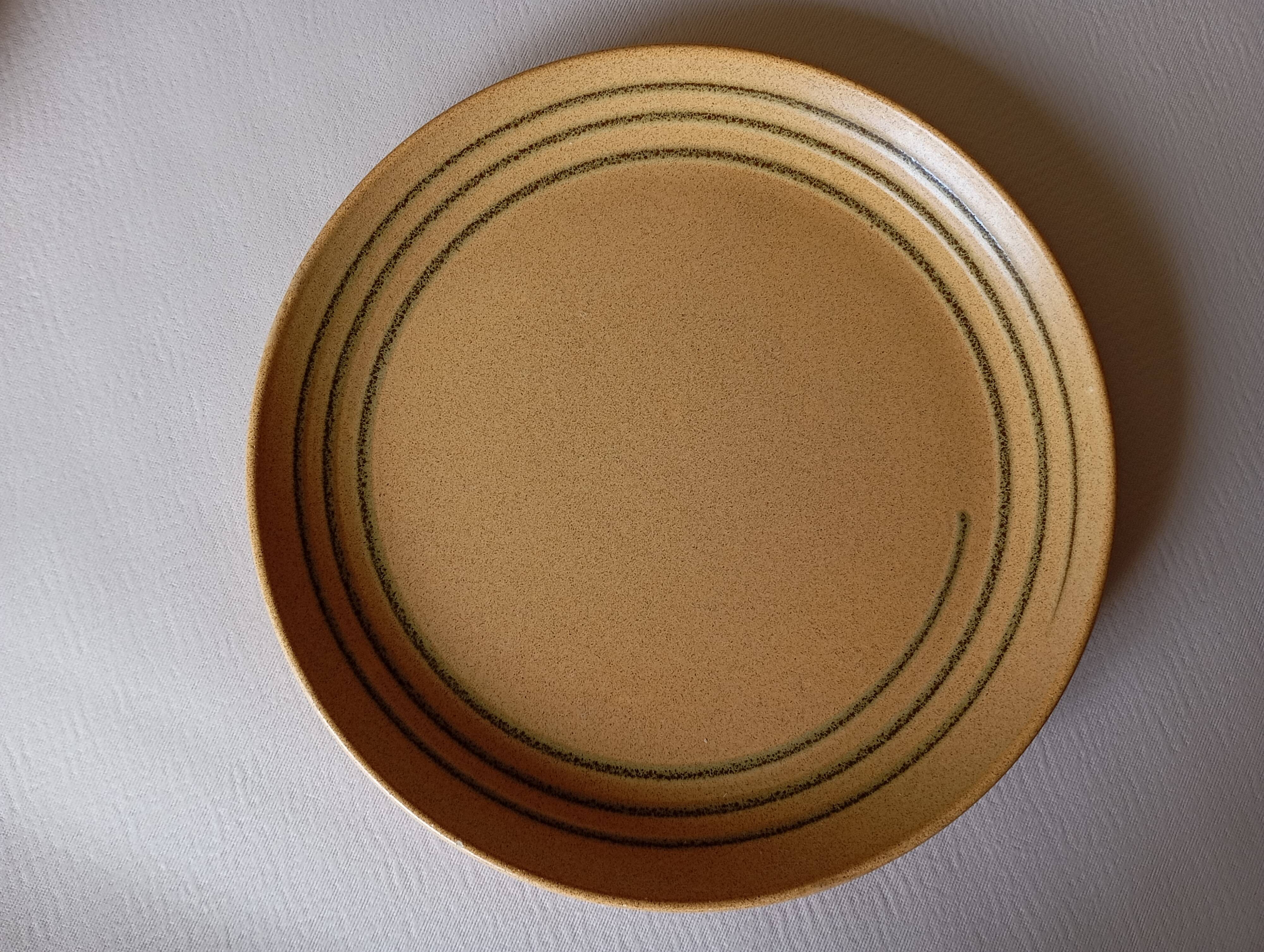 Sarreguemines "Chaumière" dinner plates