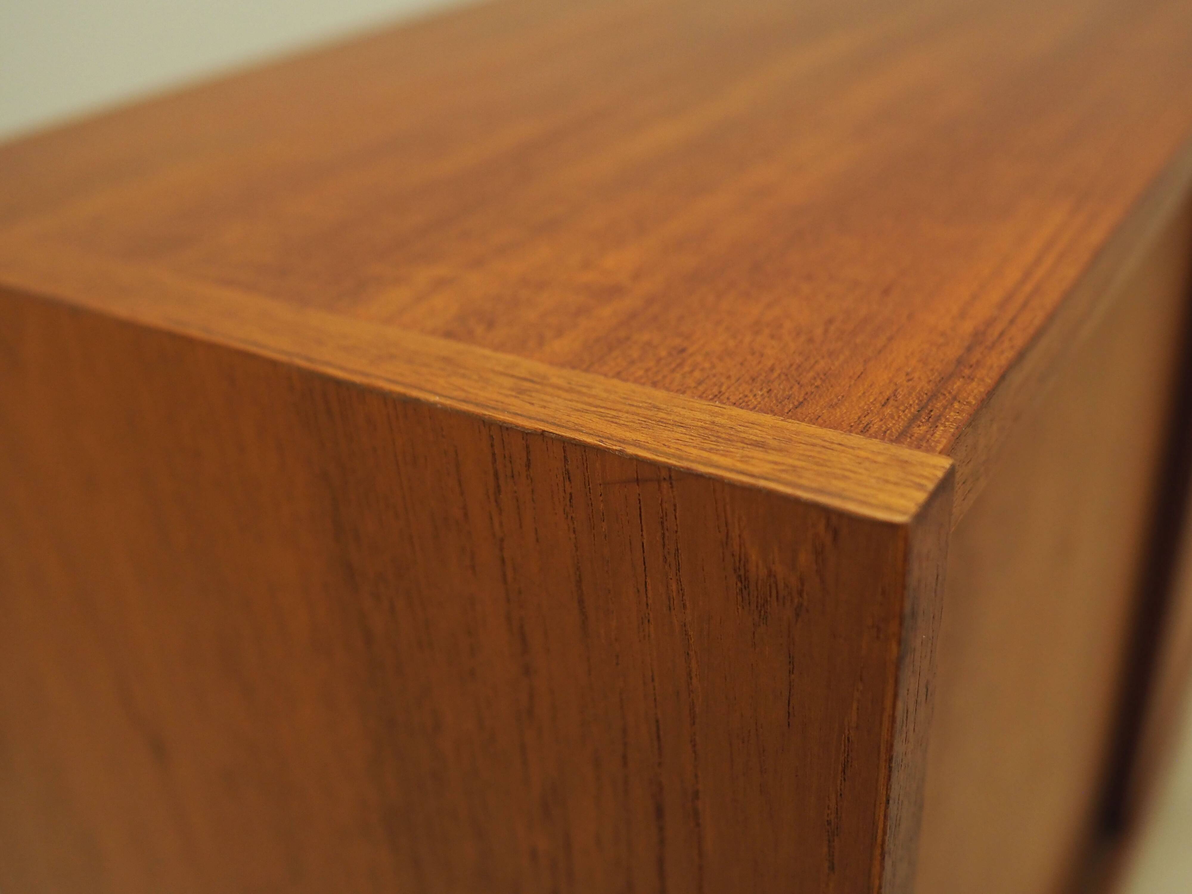 Cabinet danois en teck par Arne Vodder, années 1960