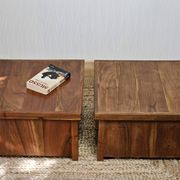 Paire de chevets en noyer artisanal XXème