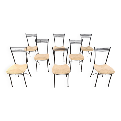 Chaises de bistrot italiennes vintage en métal noir et osier. Belles et élégantes