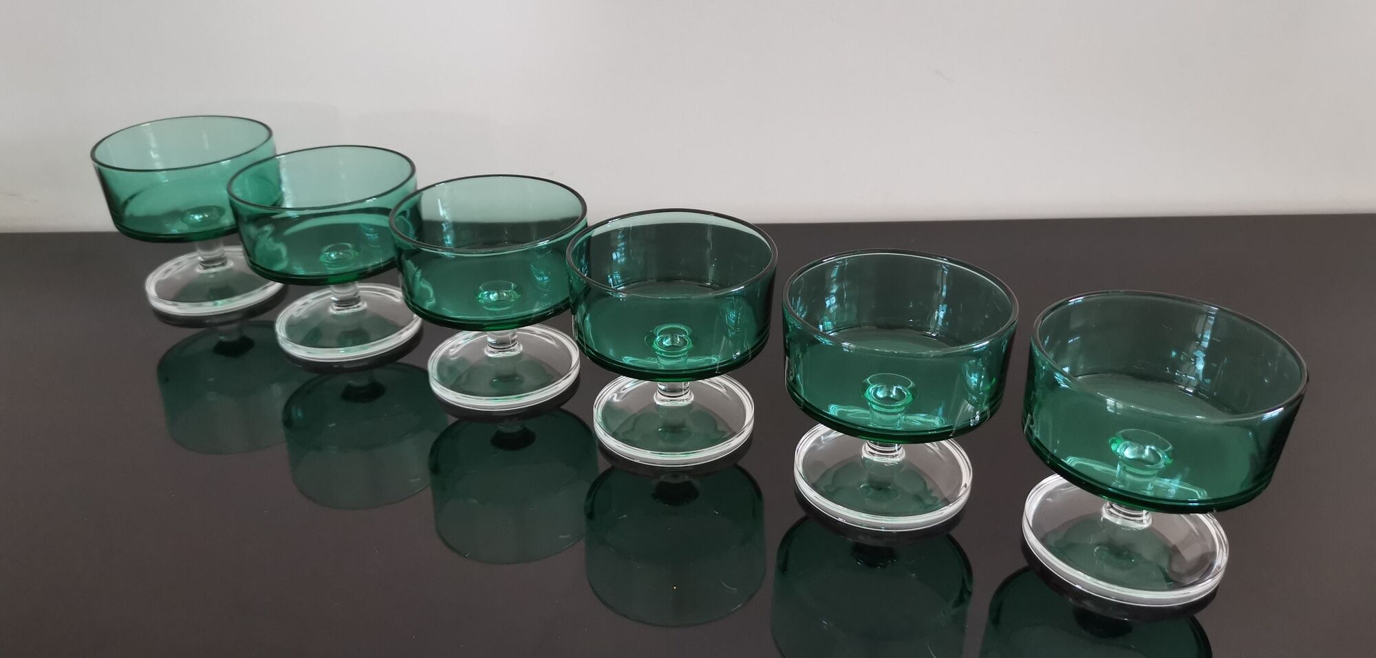 Set of 6 glasses of champagne Cavalier Luminarc vintage emerald green