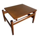 Table basse carrée suédoise, années 1960.