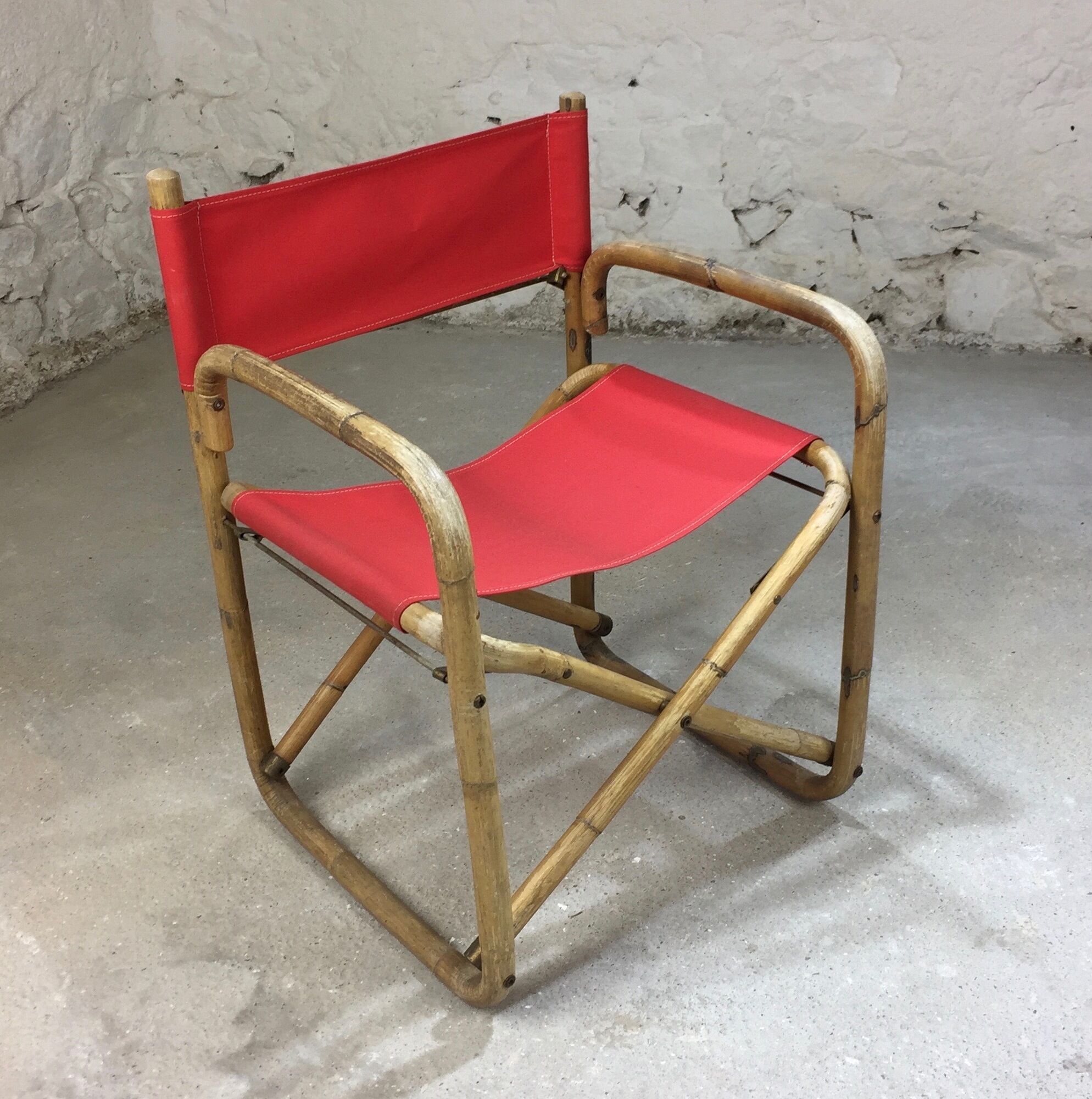 Lot of 4 chairs in rattan and red fabric, folding, 1960s