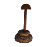Hat-bearer