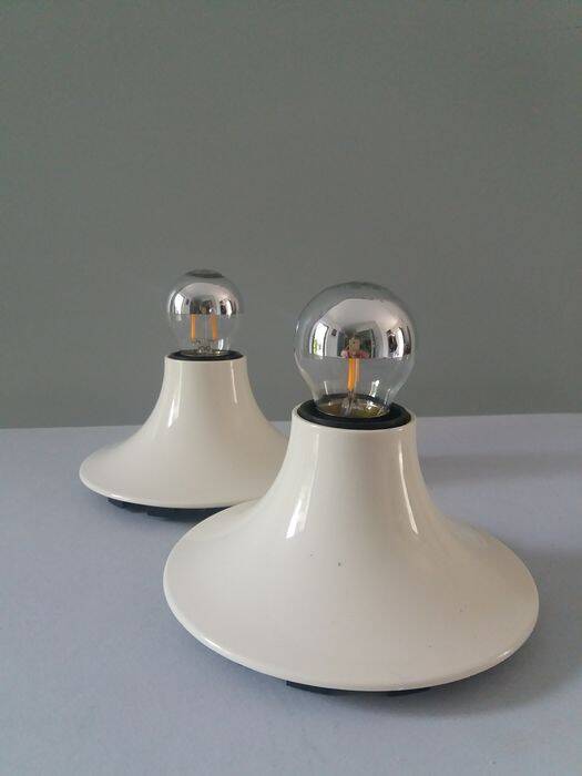 Pair of Teti Artemide Vico Magistretti wall lights