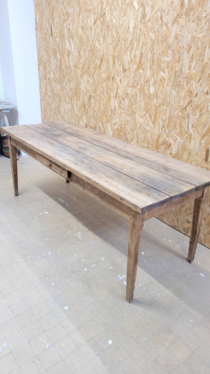Oak farmhouse table