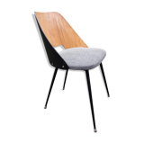 Chair with compass legs